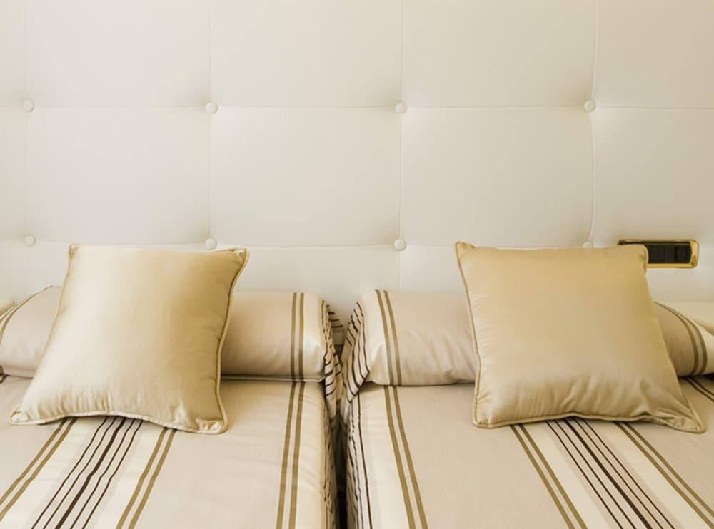 Hotel Campoamor 4*