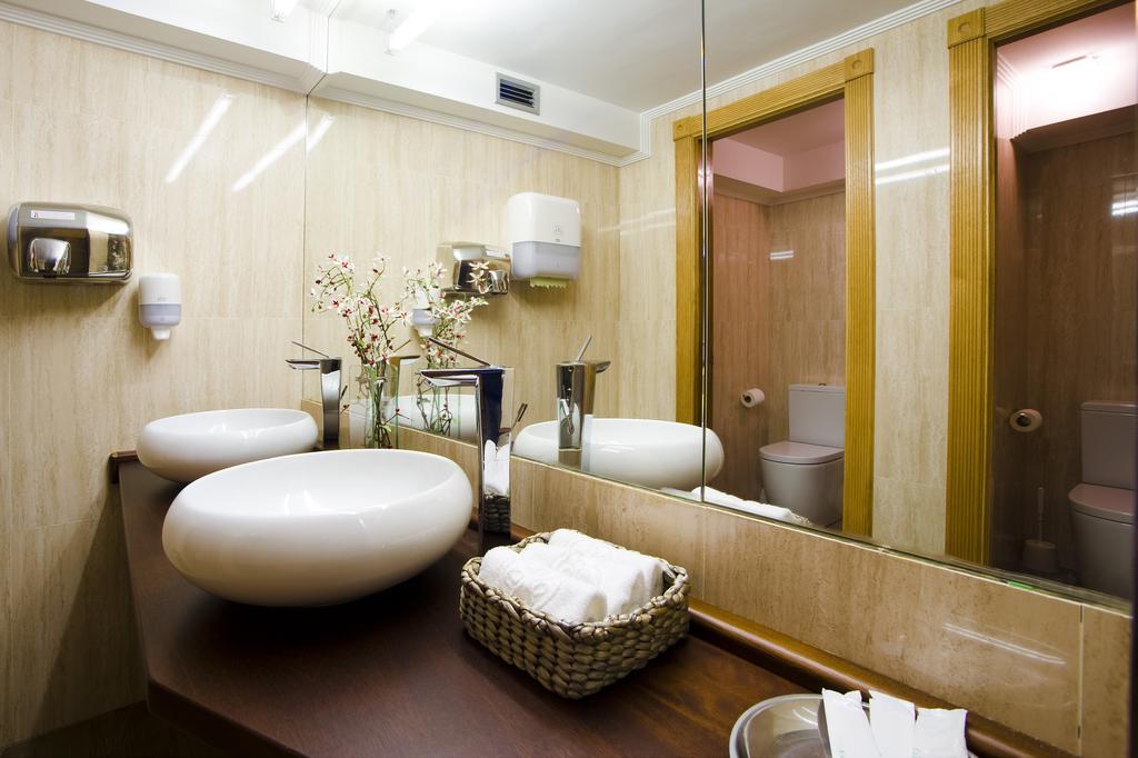 Campoamor Hotel